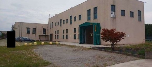 Lagerhaus in Villasanta, Italy 2393m², Nr. 359795 5