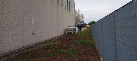 Lagerhaus in Villasanta, Italy 2393m², Nr. 359795 8