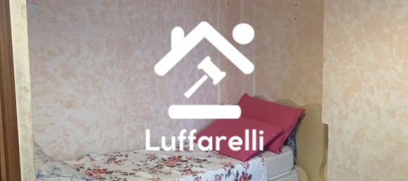 Apartamento de 4 habitaciónes en Turin, Italy No. 50249 6