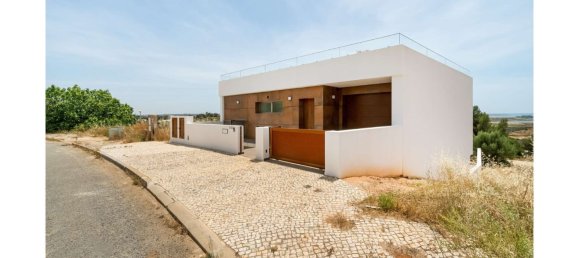 3 chambres Maison à Portimao, Portugal No. 121371 2