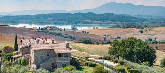 4 rooms Apartment in Castiglione del Lago, Italy No. 132353 11