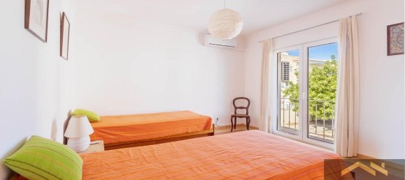 Вилла с 4 спальнями в Картейра, Португалия № 33488 19