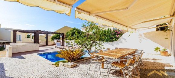 Вилла с 4 спальнями в Картейра, Португалия № 33488 3