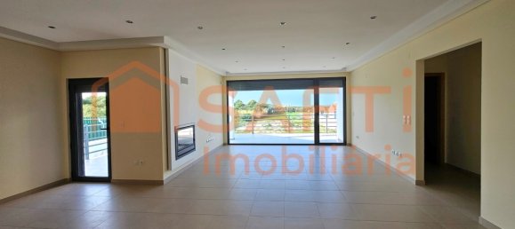 4 bedrooms House in Torres Vedras, Portugal No. 121199 7