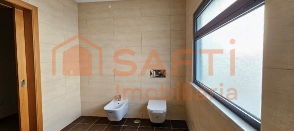 4 bedrooms House in Torres Vedras, Portugal No. 121199 16