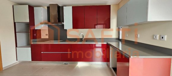 4 bedrooms House in Torres Vedras, Portugal No. 121199 12