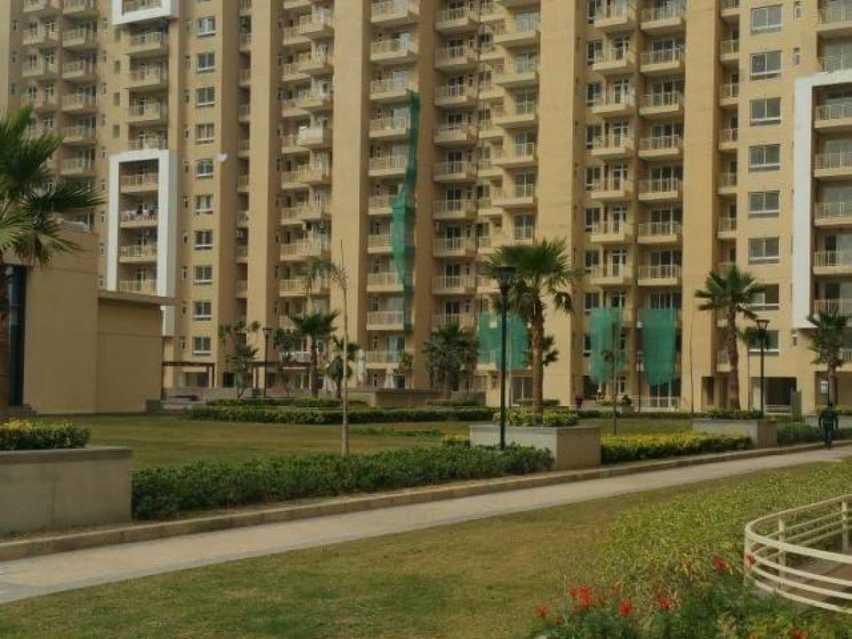 3 bedrooms House in Gurgaon, India No. 1893