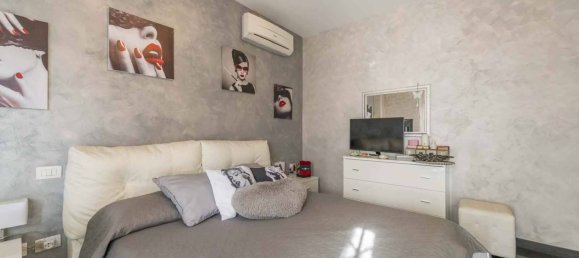 1 chambre Appartement à Rome, Italy No. 267738 11