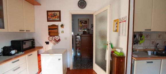 4 rooms Apartment in Rome, Italy No. 294533 14
