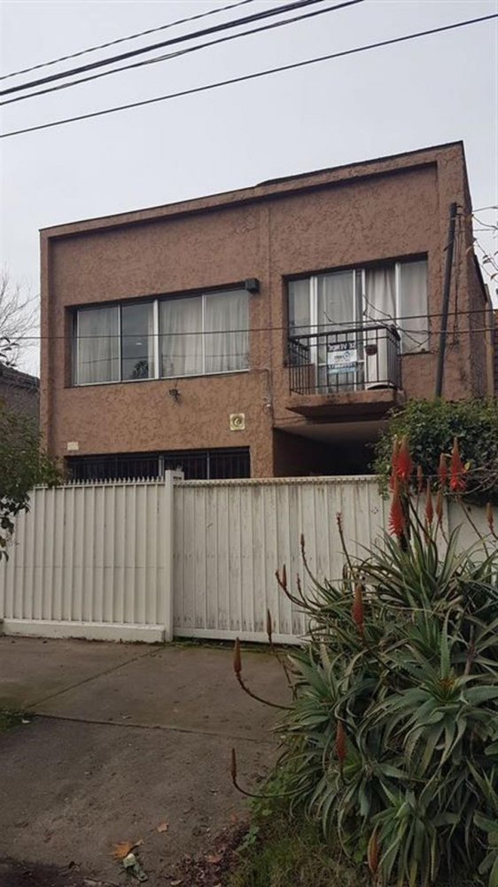 8 bedrooms House in Santiago, Chile No. 4241