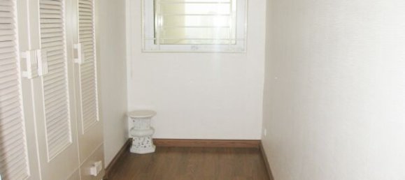 Apartamento de 3 dormitorios en Tay Ho, Vietnam No. 6094 5