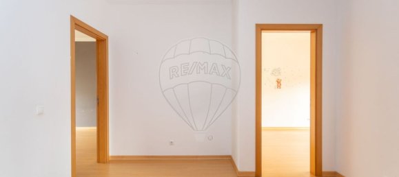 4 Schlafzimmer Haus in Pinhal Novo, Portugal, Nr. 179947 19