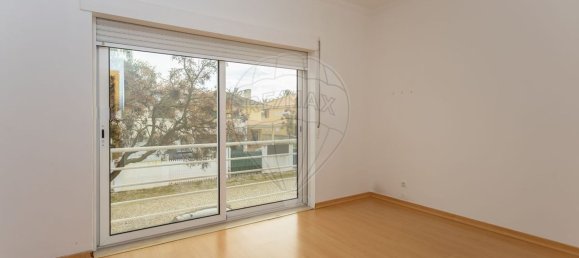 4 Schlafzimmer Haus in Pinhal Novo, Portugal, Nr. 179947 21