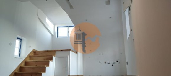 Здание 180м² в Лиссабон, Португалия № 128889 27