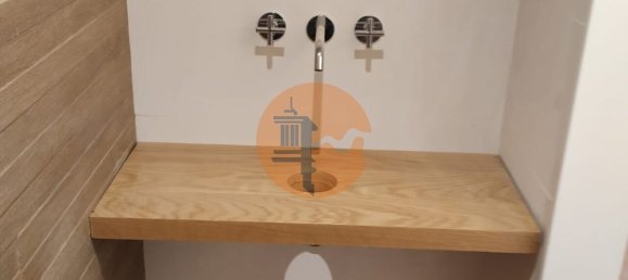 Здание 180м² в Лиссабон, Португалия № 128889 30