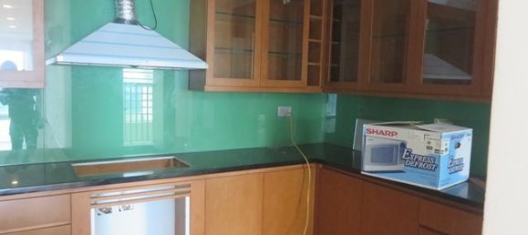 4 bedrooms Apartment in Tay Ho, Vietnam No. 3672 12