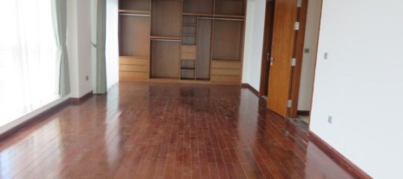 4 bedrooms Apartment in Tay Ho, Vietnam No. 3672 4