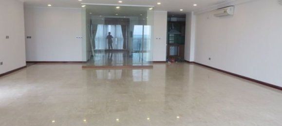 4 bedrooms Apartment in Tay Ho, Vietnam No. 3672 6
