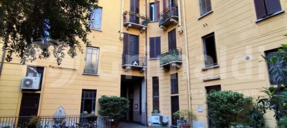 2 Schlafzimmer Wohnung in Milan, Italy, Nr. 351651 4
