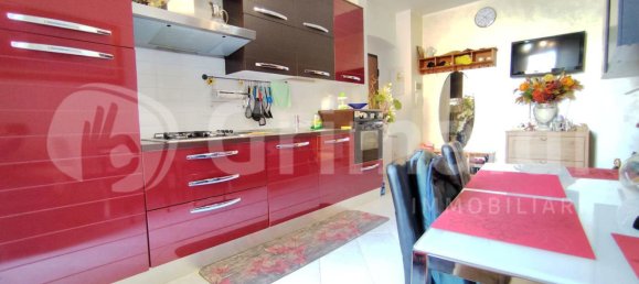 2 Schlafzimmer Wohnung in Milan, Italy, Nr. 351651 16