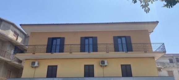 3 bedrooms Apartment in Cirò Marina, Italy No. 180156 3