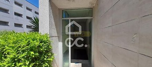 Gewerbliche Immobilie in Vizela, Portugal 256m², Nr. 30763 3