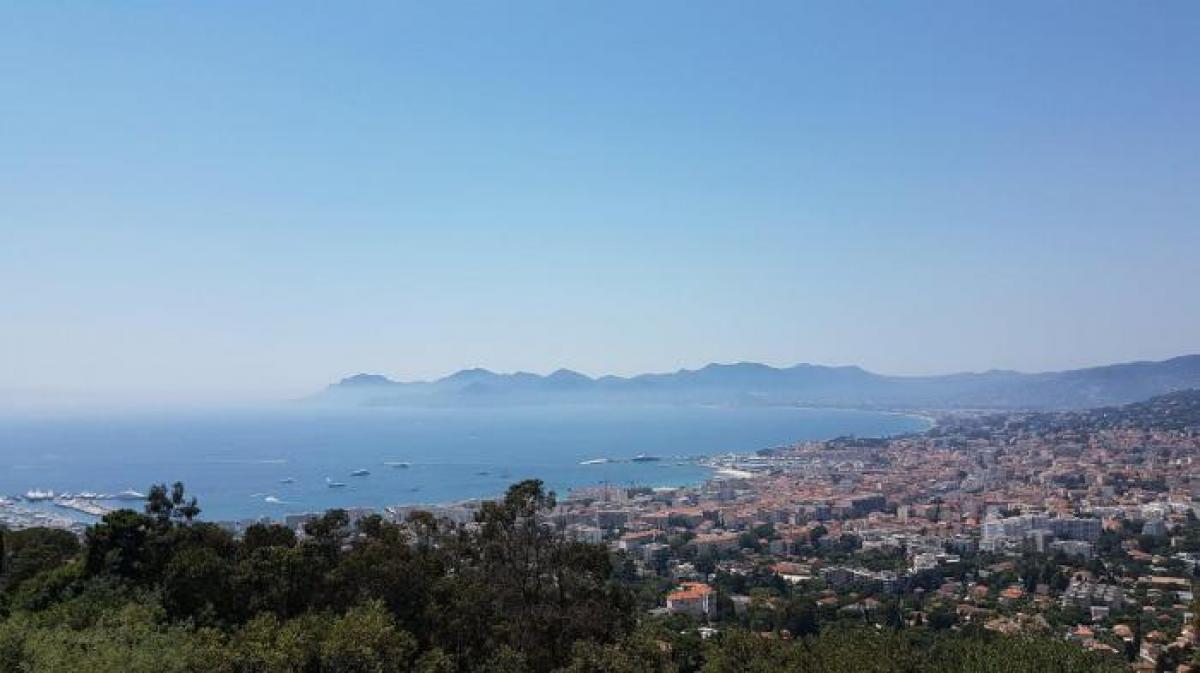 2 Schlafzimmer Wohnung in Vallauris, France, Nr. 2939