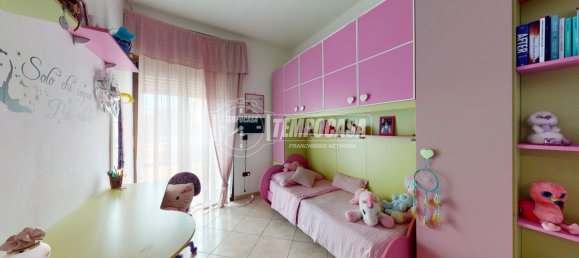 4 rooms Apartment in Gricignano di Aversa, Italy No. 275035 8