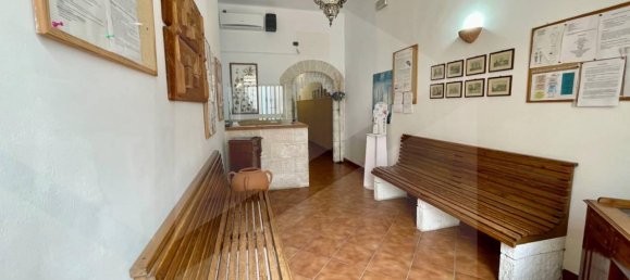 3 rooms Apartment in Andria, Italy No. 9238 3