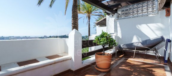 4 bedrooms Townhouse in El Paraiso, Spain No. 105915 34