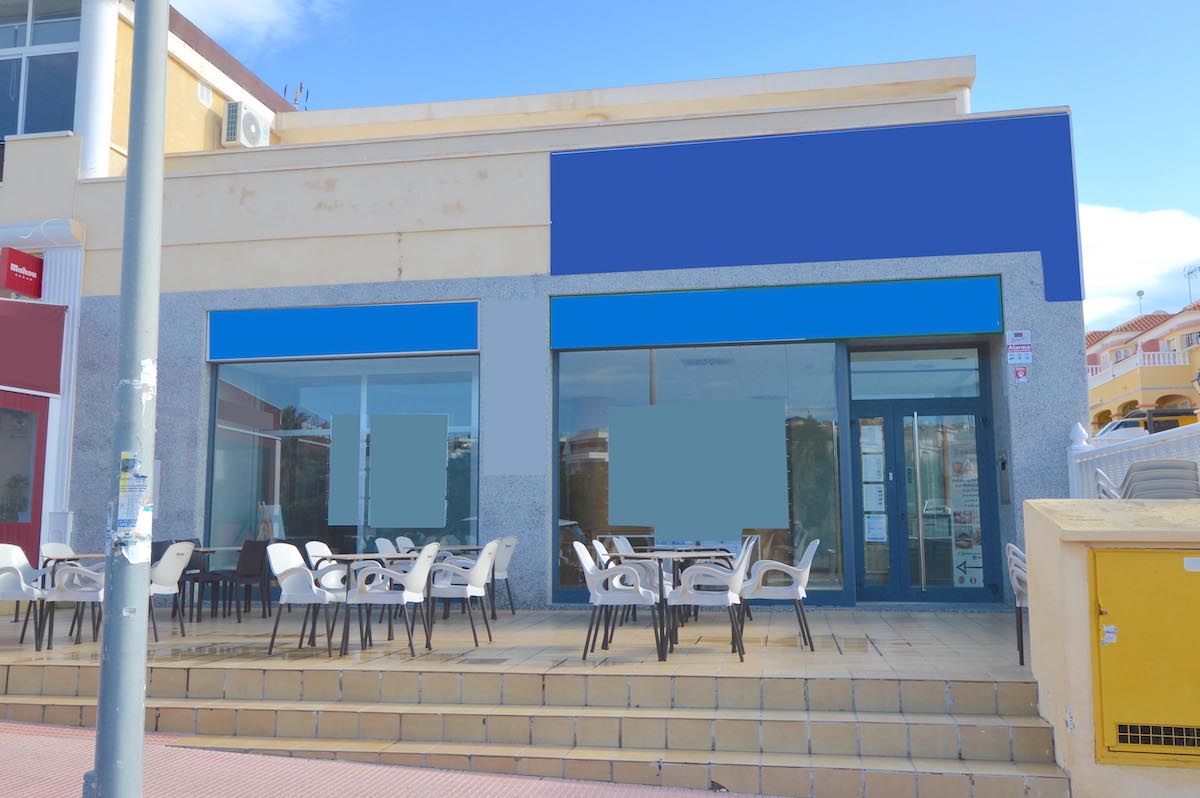 6 bedrooms Commercial property in Villamartin, Spain No. 499