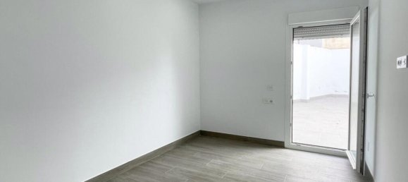 3 bedrooms Apartment in Fuengirola, Spain No. 185274 9