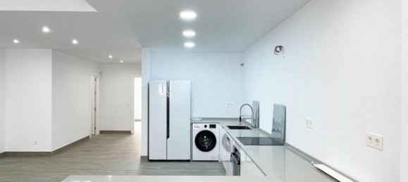 3 bedrooms Apartment in Fuengirola, Spain No. 185274 10