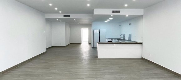 3 bedrooms Apartment in Fuengirola, Spain No. 185274 5