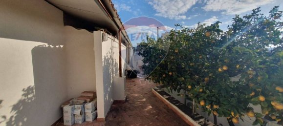 1 Schlafzimmer Haus in Vittoria, Italy, Nr. 281501 14