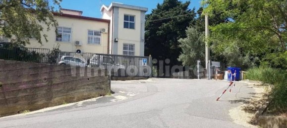 4 Schlafzimmer Wohnung in Catanzaro, Italy, Nr. 170398 13