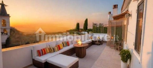 2 bedrooms Penthouse in Genoa, Italy No. 313394 4