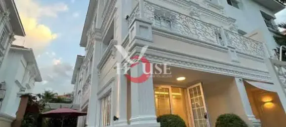 Villa T4 em District 7, Vietnam N.º 10115 2