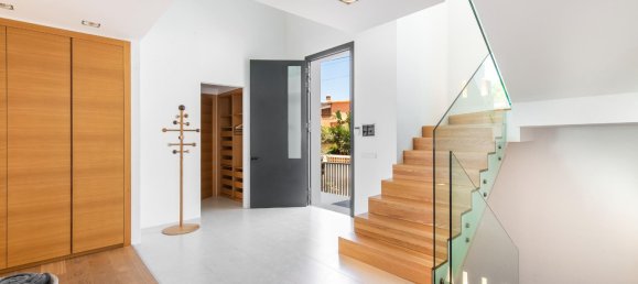 6 bedrooms Villa in Marbella, Spain No. 95282 16