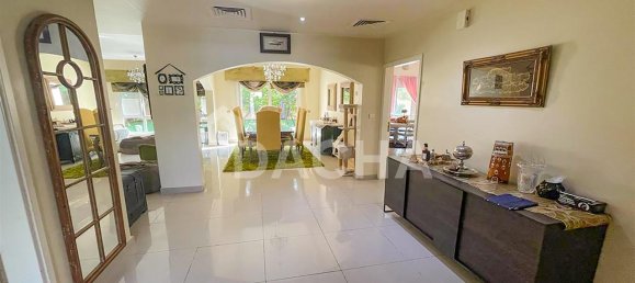 5 bedrooms Villa in Meadows, UAE No. 27933 4