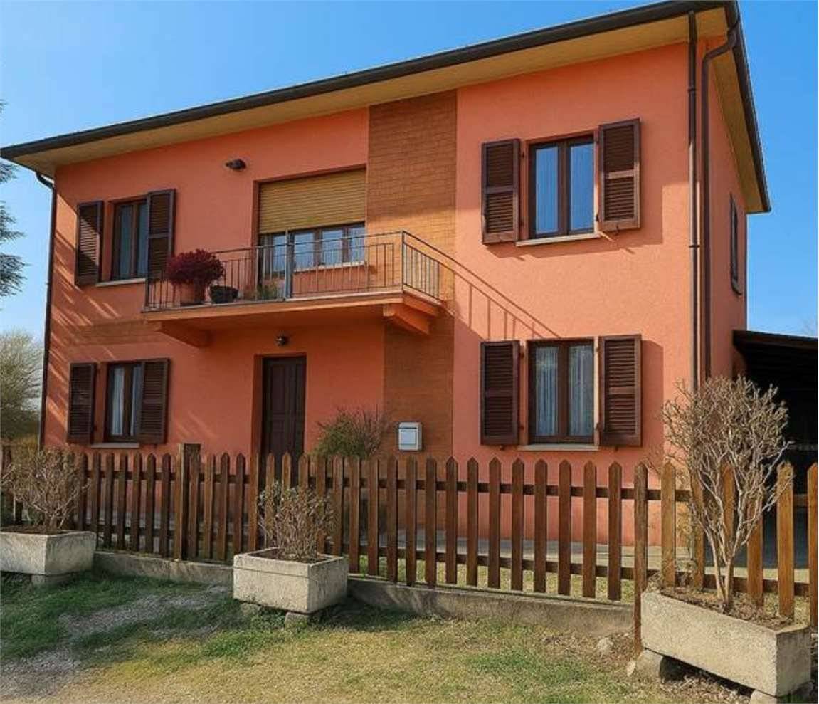 2 Schlafzimmer Wohnung in Mondolfo, Italy, Nr. 266338