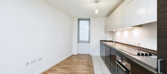 2 bedrooms Apartment in Wembley, United Kingdom No. 6364 8