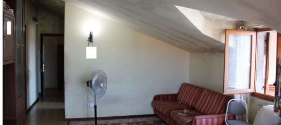 3 rooms Apartment in Castelli Calepio, Italy No. 5954 8