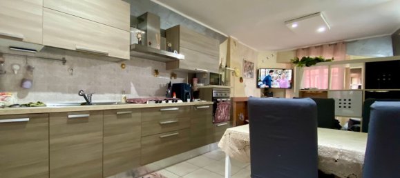 4 bedrooms House in Introdacqua, Italy No. 328838 11