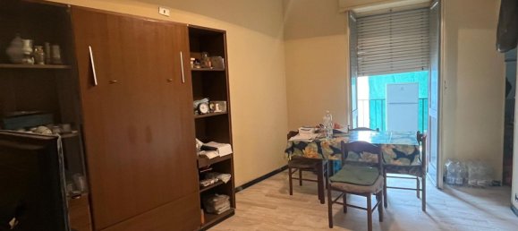 3 bedrooms Apartment in Turin, Italy No. 380322 8