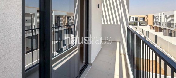 Villa T3 em Dubai South (Dubai World Central), UAE N.º 98807 8