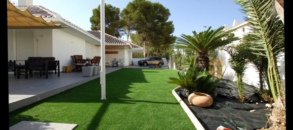 7 bedrooms Villa in Campoamor, Spain No. 4190 2