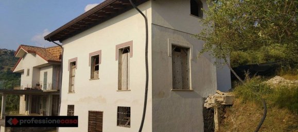 3 bedrooms House in Veroli, Italy No. 341584 9