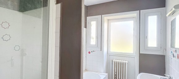 Casa de 9 dormitorios en Saint-Laurent-de-Lin, France No. 67874 58