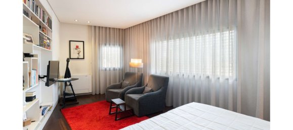 3 bedrooms House in Porto, Portugal No. 125101 13